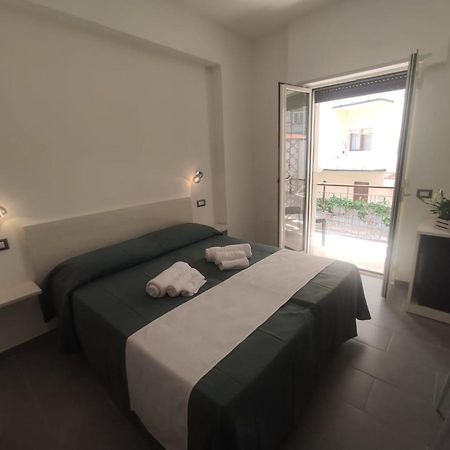 Ninfea Tropea City Rooms Exterior foto